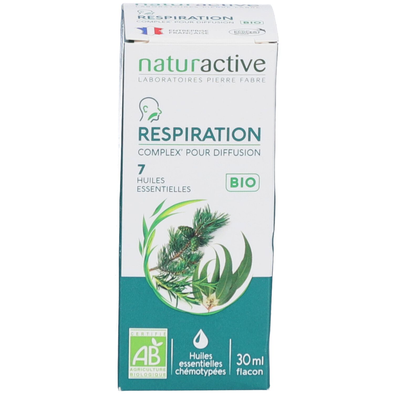 Emballage du produit. Boîte avec nom du produit, certification bio et informations. Flacon de 30 ml.