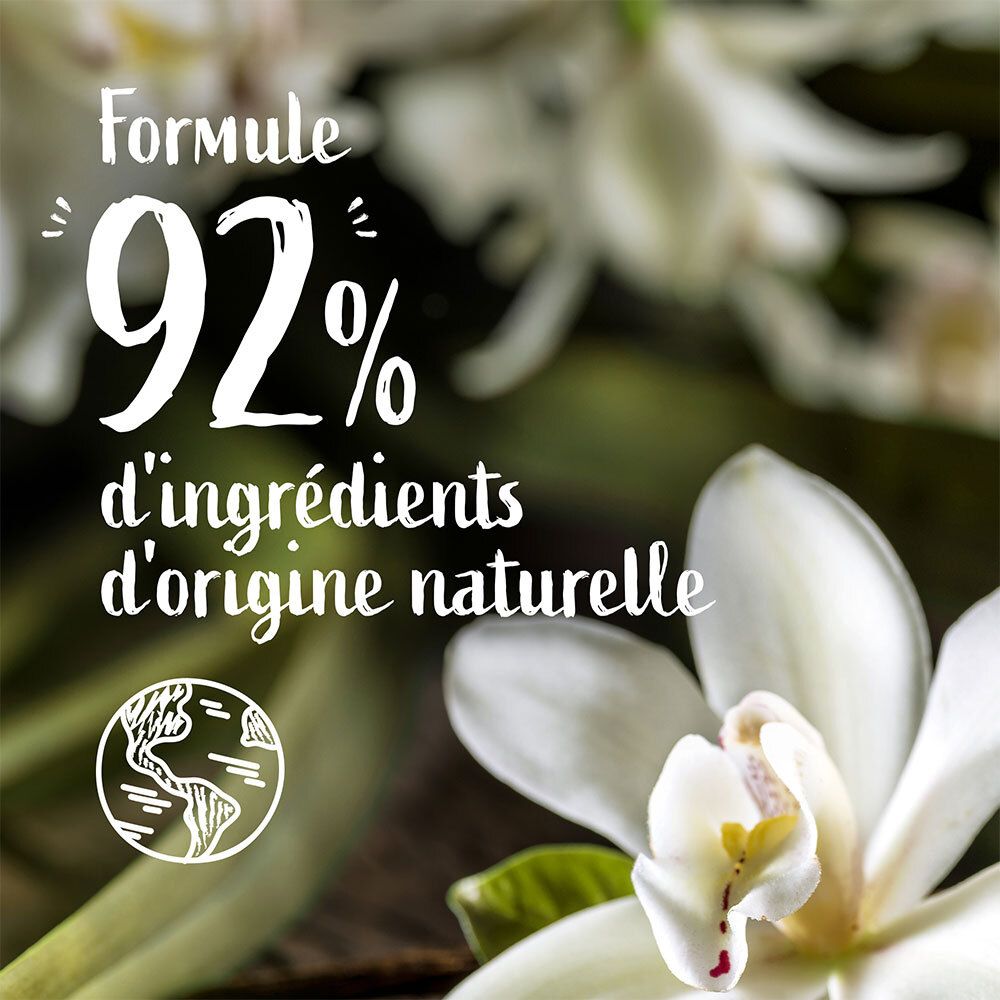 Close-up van vanillebloemen. Tekst: 92% ingrediënten van natuurlijke oorsprong.