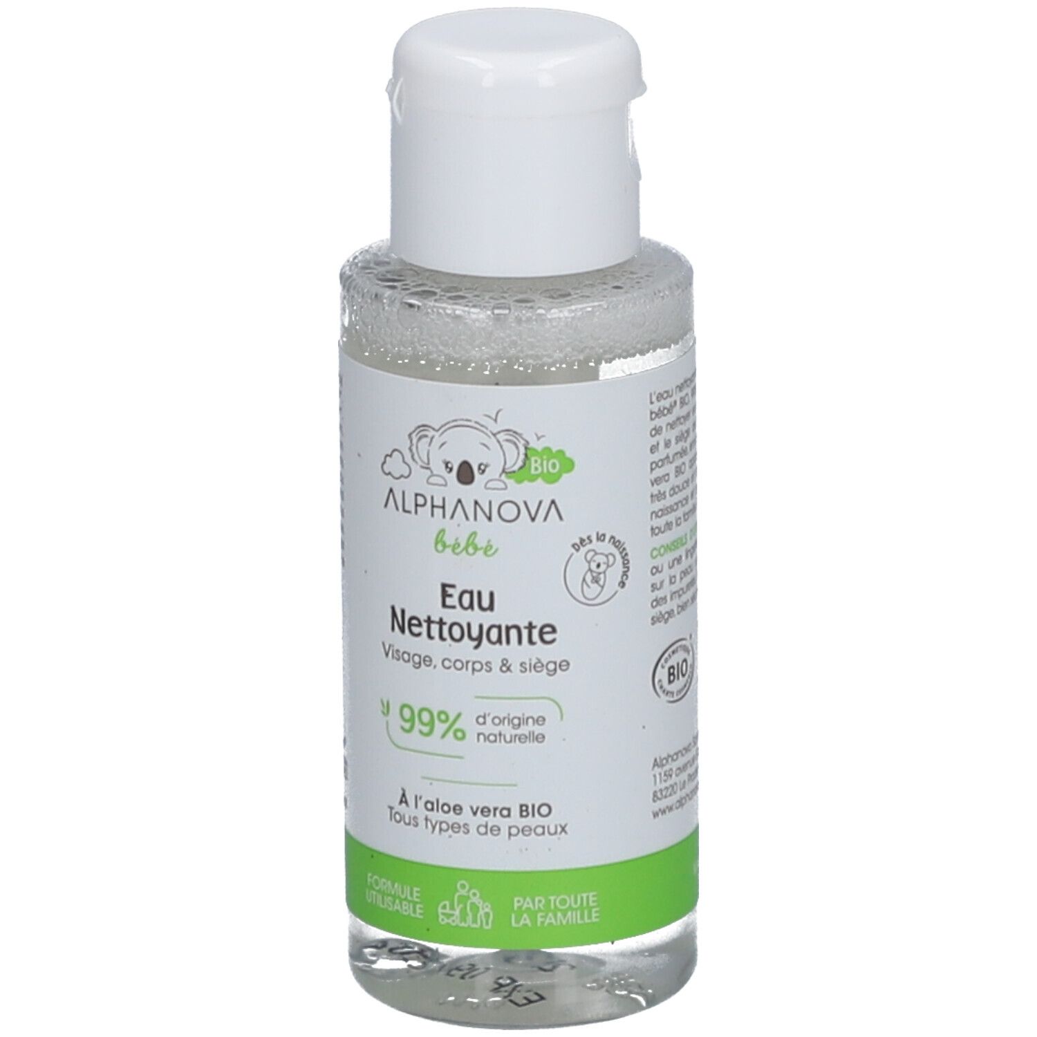 Flacon d'eau nettoyante avec bouchon blanc. Inscription: Alphanova Bébé, Eau Nettoyante, 99% d'origine naturelle.