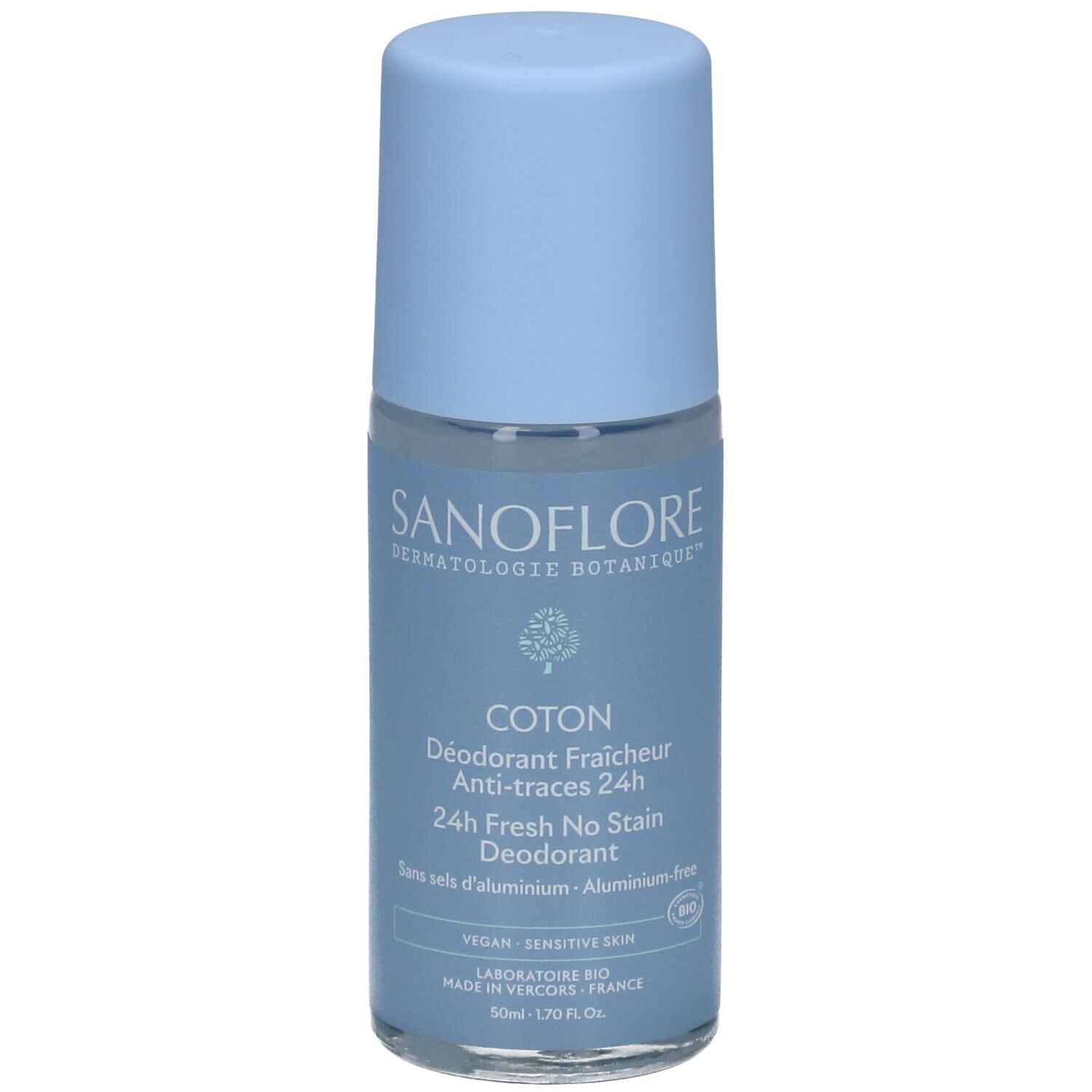 Lichtblauwe roll-on deodorant. Opschrift: SANOFLORE, COTON, 24h Fresh No Stain Deodorant. Vegan, gevoelige huid.