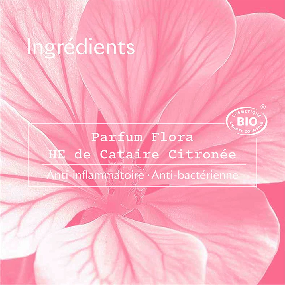 Fond floral avec texte. Sanoflore, Parfum Flora. Certification bio.