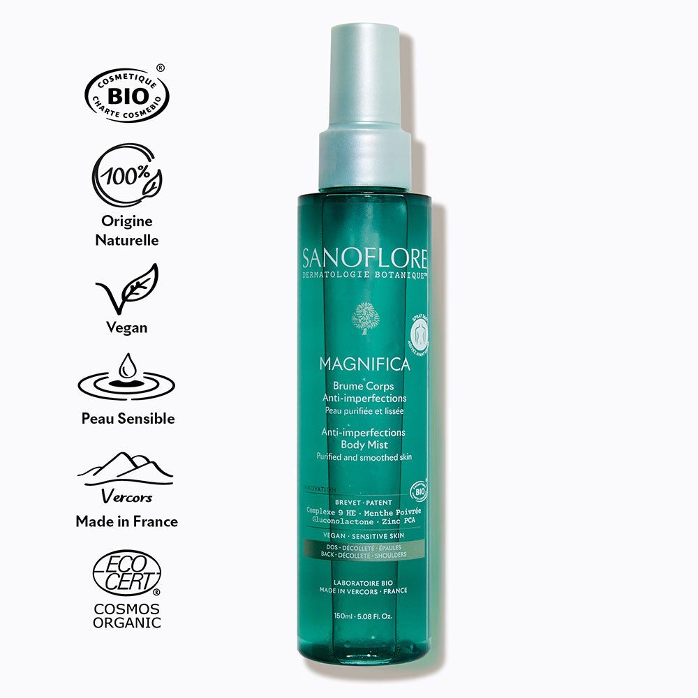 Groene sprayfles met logo's: Cosmetique Bio, 100% Origine Naturelle, Vegan, Peau Sensible, Eco Cert, Cosmos Organic.