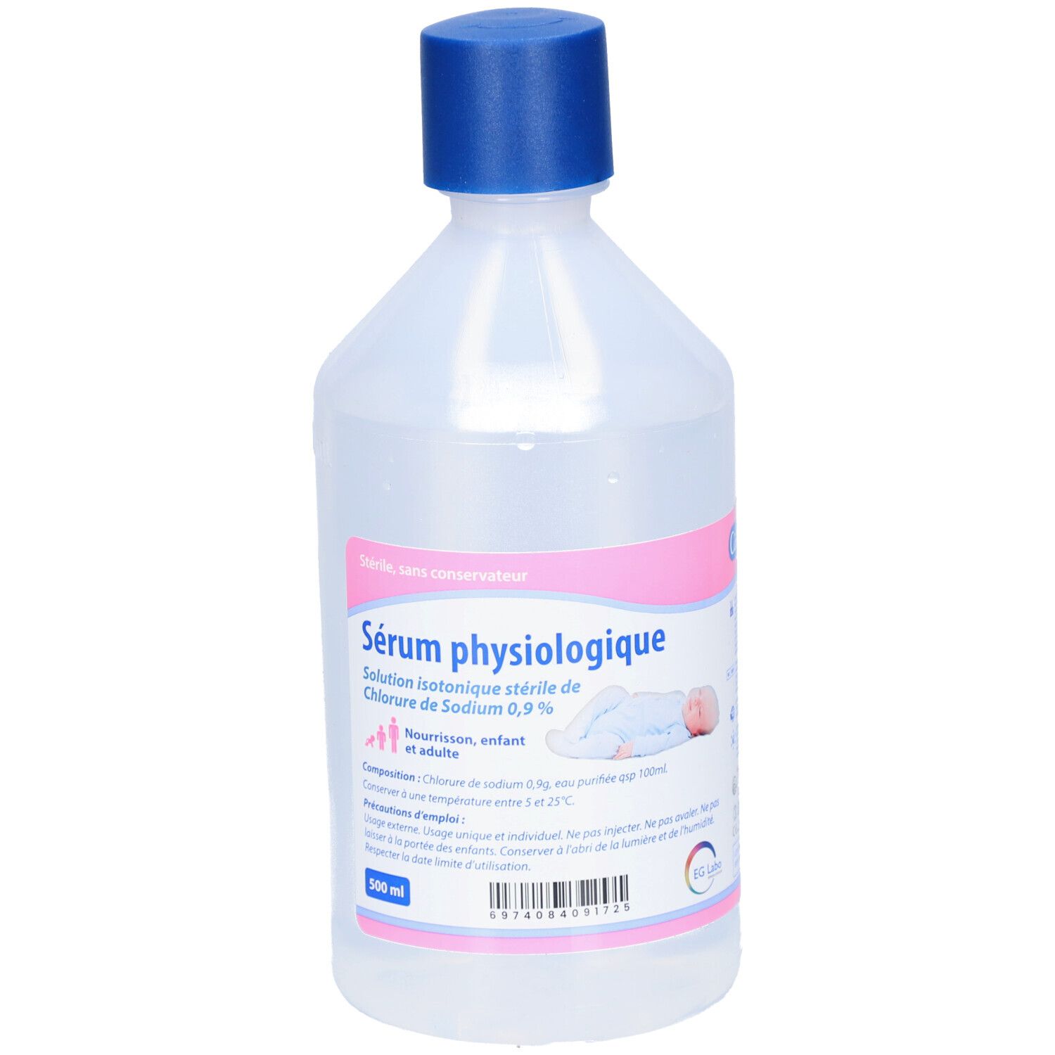 Fles fysiologisch serum met blauwe dop. Roze etiket met tekst en baby-illustratie. Inhoud 500 ml.