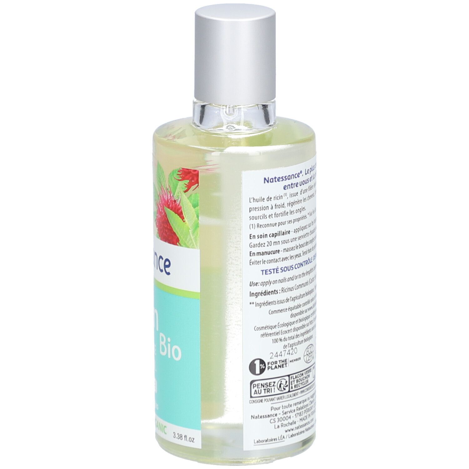 Achterkant van een fles met zilveren dop. Tekst: Natessance Ricin Bio, 100% pure castorolie. Certificeringen.