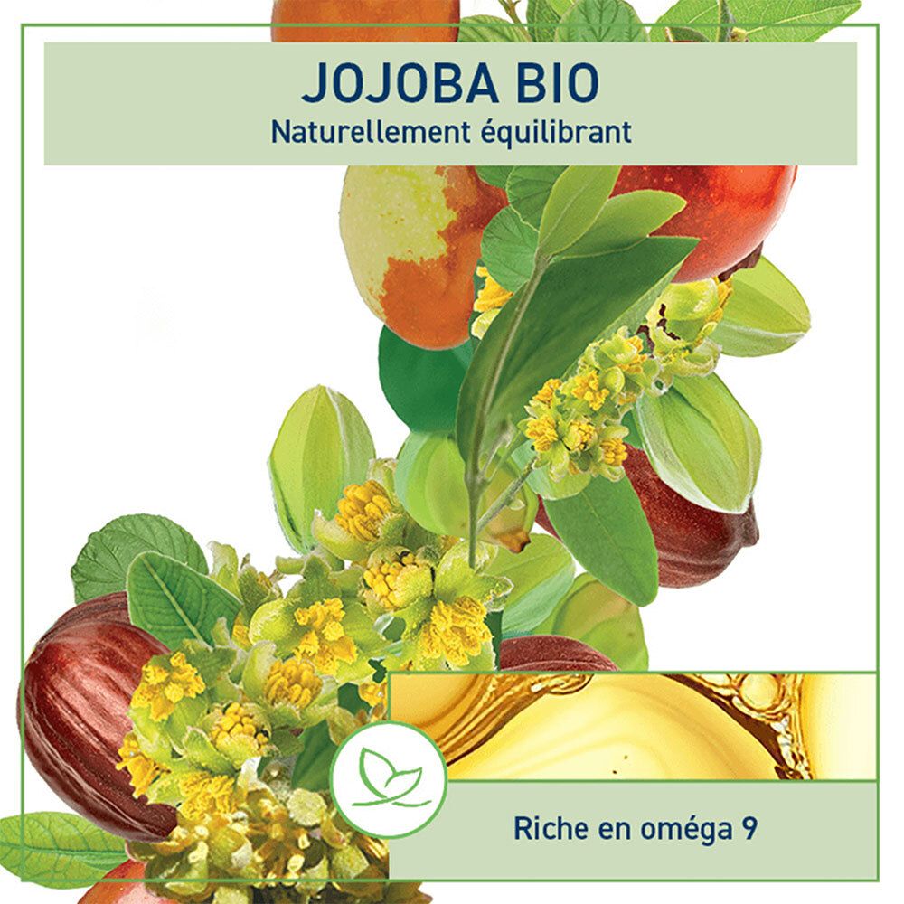 Détail de l'emballage du produit Jojoba Bio. Étiquette verte avec nom et logo. Illustration de fruits et feuilles de jojoba.