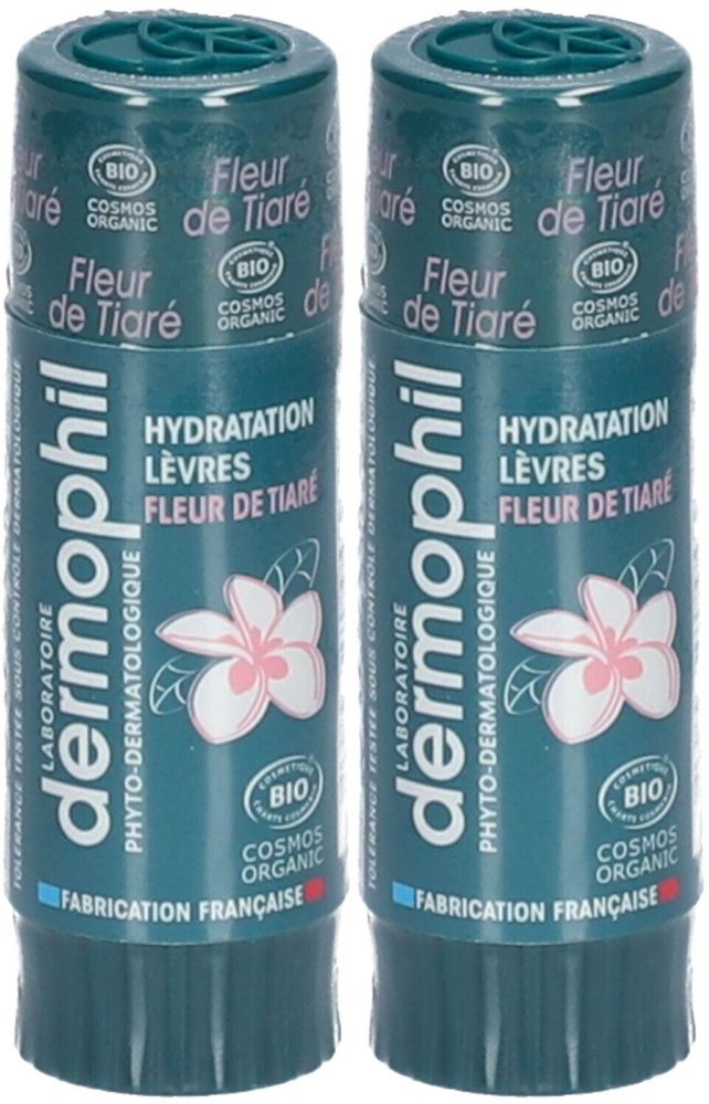 Deux sticks à lèvres. Étui bleu-vert avec fleur blanche et texte. Inscription : Hydratation Lèvres Fleur de Tiaré. Certification Bio.