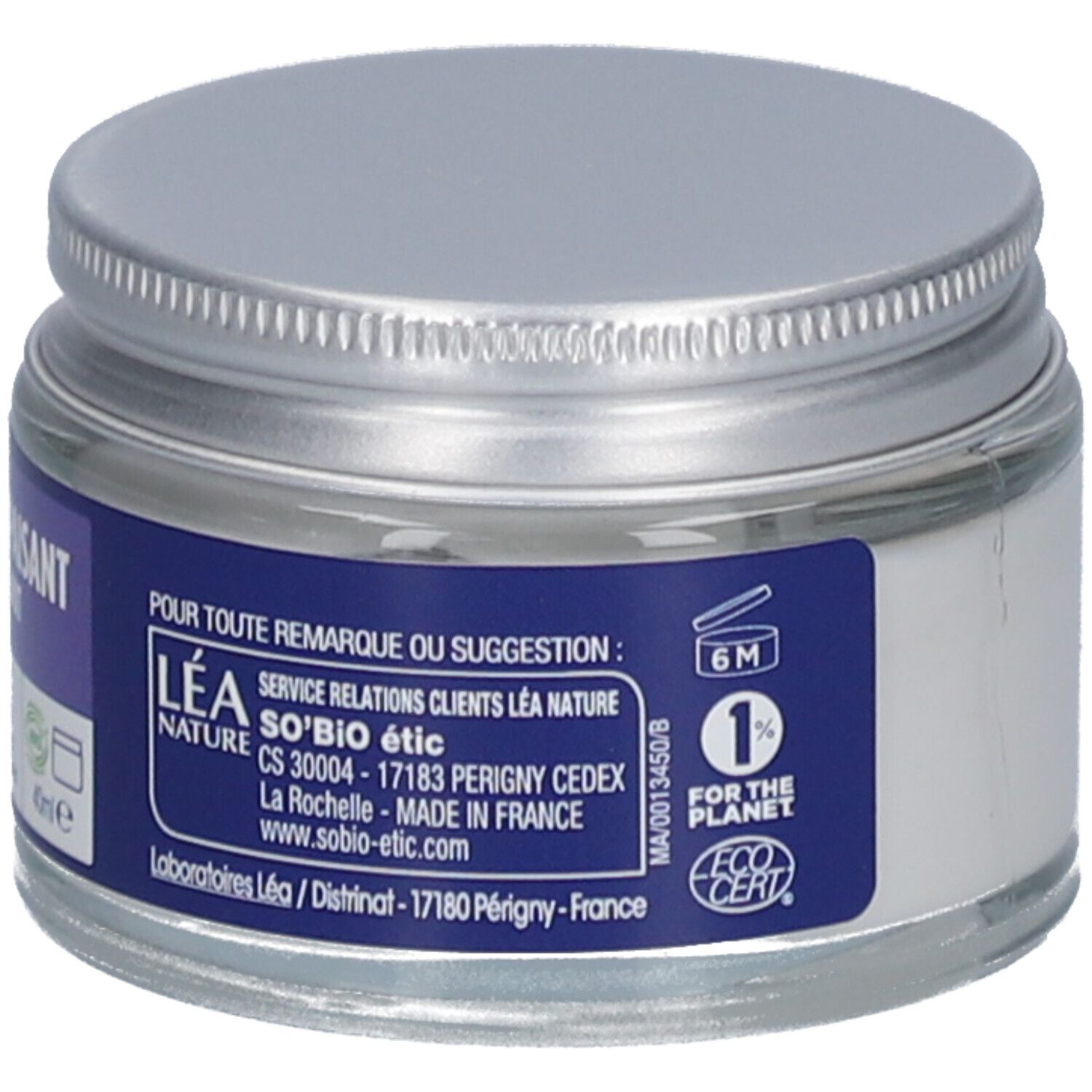 Glazen pot met zilveren deksel. Blauw etiket met tekst en logo. ECO CERT-certificering.