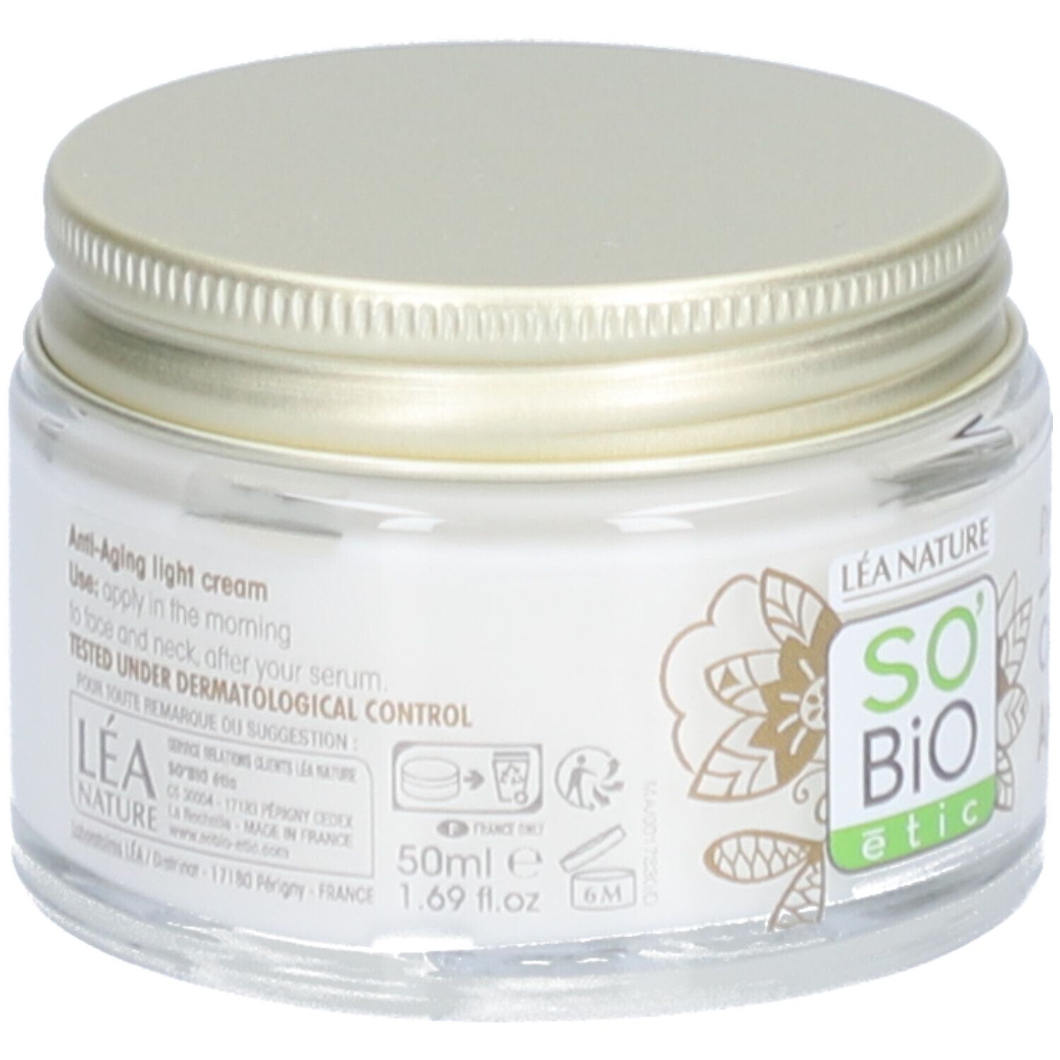 Crèmepot met gouden deksel. Opschrift: Anti-Aging light cream. 50ml. Getest onder dermatologische controle.
