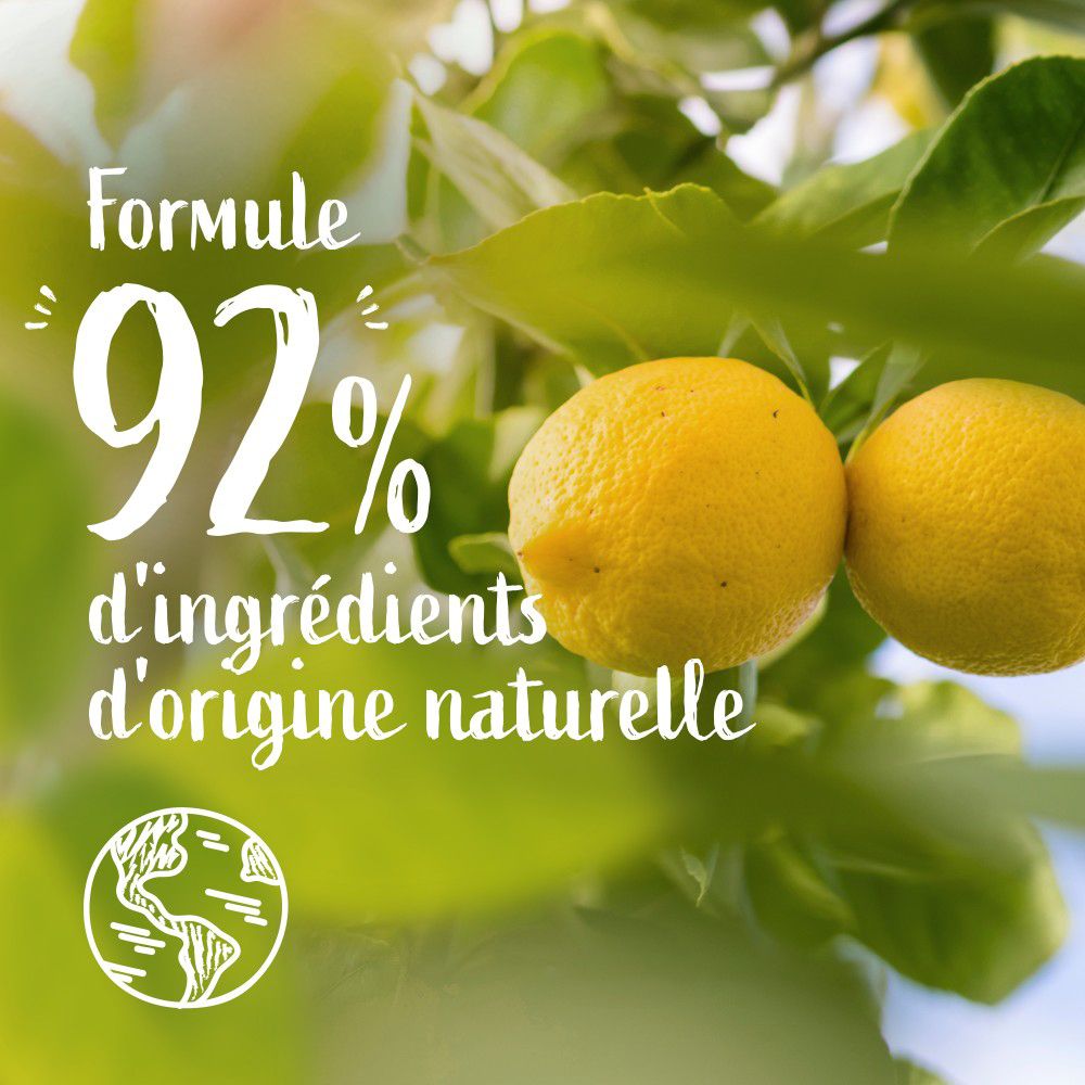 Deux citrons sur une branche. Texte: 92% d'ingrédients d'origine naturelle. Symbole du globe.