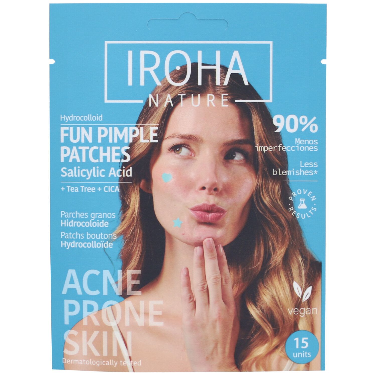 Verpakking IROHA NATURE FUN PIMPLE PATCHES. Blauwe verpakking met vrouwengezicht en productinformatie. 15 stuks.