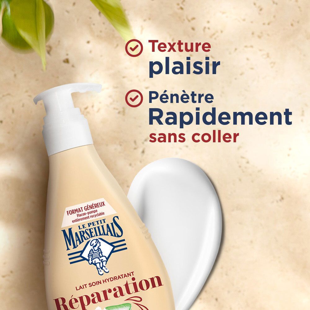 Beige fles met pompdispenser, Le Petit Marseillais Lait Soin Hydratant Réparation, 400ml. Tekst: Textuur plezier, Trekt snel in zonder plakken.
