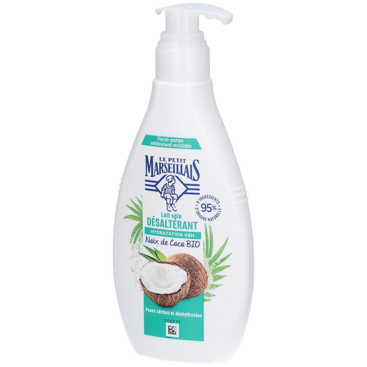 Flacon blanc avec pompe. Inscription: LE PETIT MARSEILLAIS, Lait soin désaltérant, Noix de Coco BIO. Illustration de noix de coco.