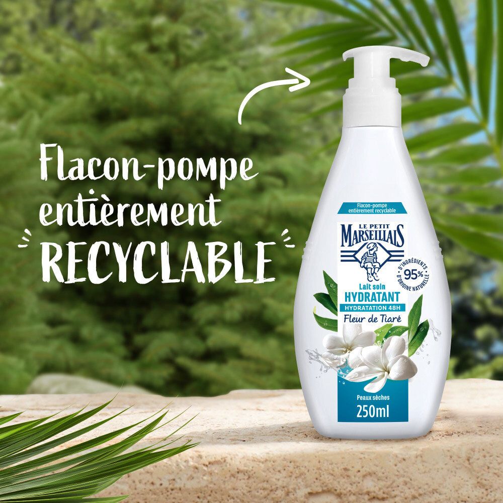 Flacon pompe blanc avec motif tiaré, texte 'Flacon-pompe entièrement recyclable'.