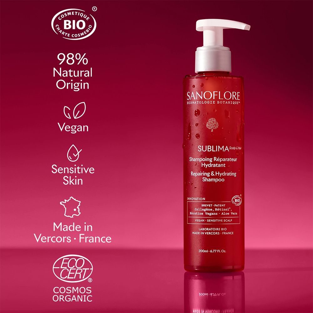 Flacon de shampooing SANOFLORE Sublima rouge. 98% origine naturelle, vegan, peau sensible. Eco Cert.