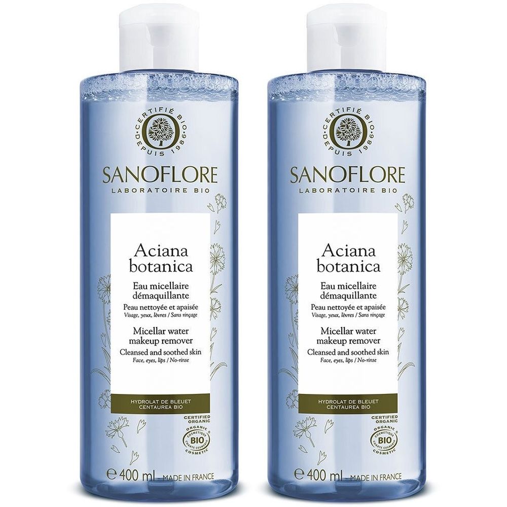 Twee flessen SANOFLORE Aciana botanica micellair water. Blauwe flessen met witte dop en etiket. Bio-certificering.