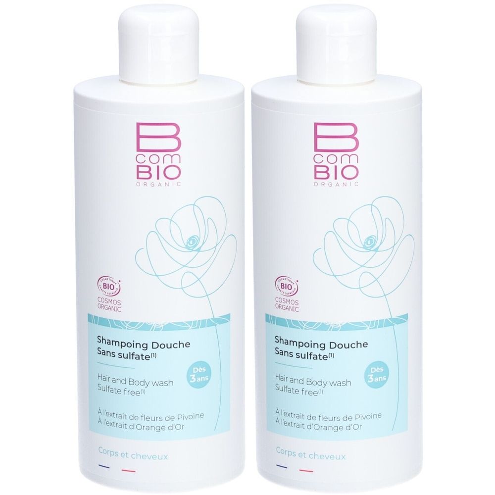 Deux flacons blancs avec étiquettes roses et bleues. Inscription : Bcom Bio, Shampoing Douche Sans sulfate. Certification bio.