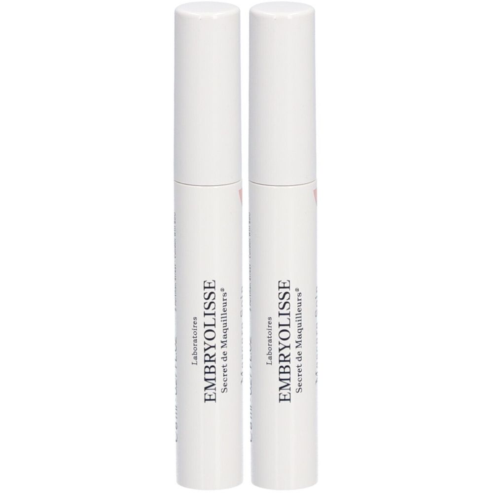 Deux tubes de mascara blancs. EMBRYOLISSE, Secret de Maquilleurs est écrit sur chacun.