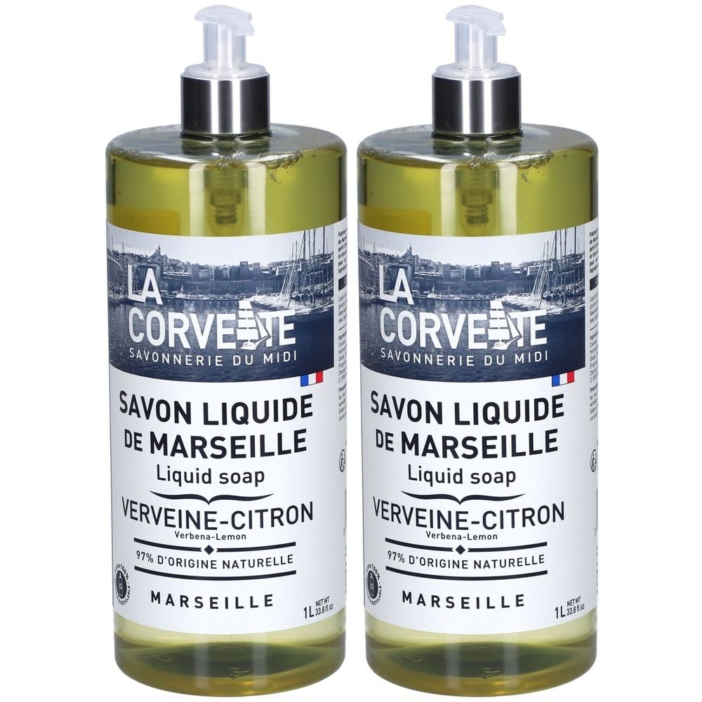 Twee flessen vloeibare zeep met pomp. Opschrift: LA CORVETTE Savon liquide de Marseille Verveine-Citron. 97% natuurlijke oorsprong.