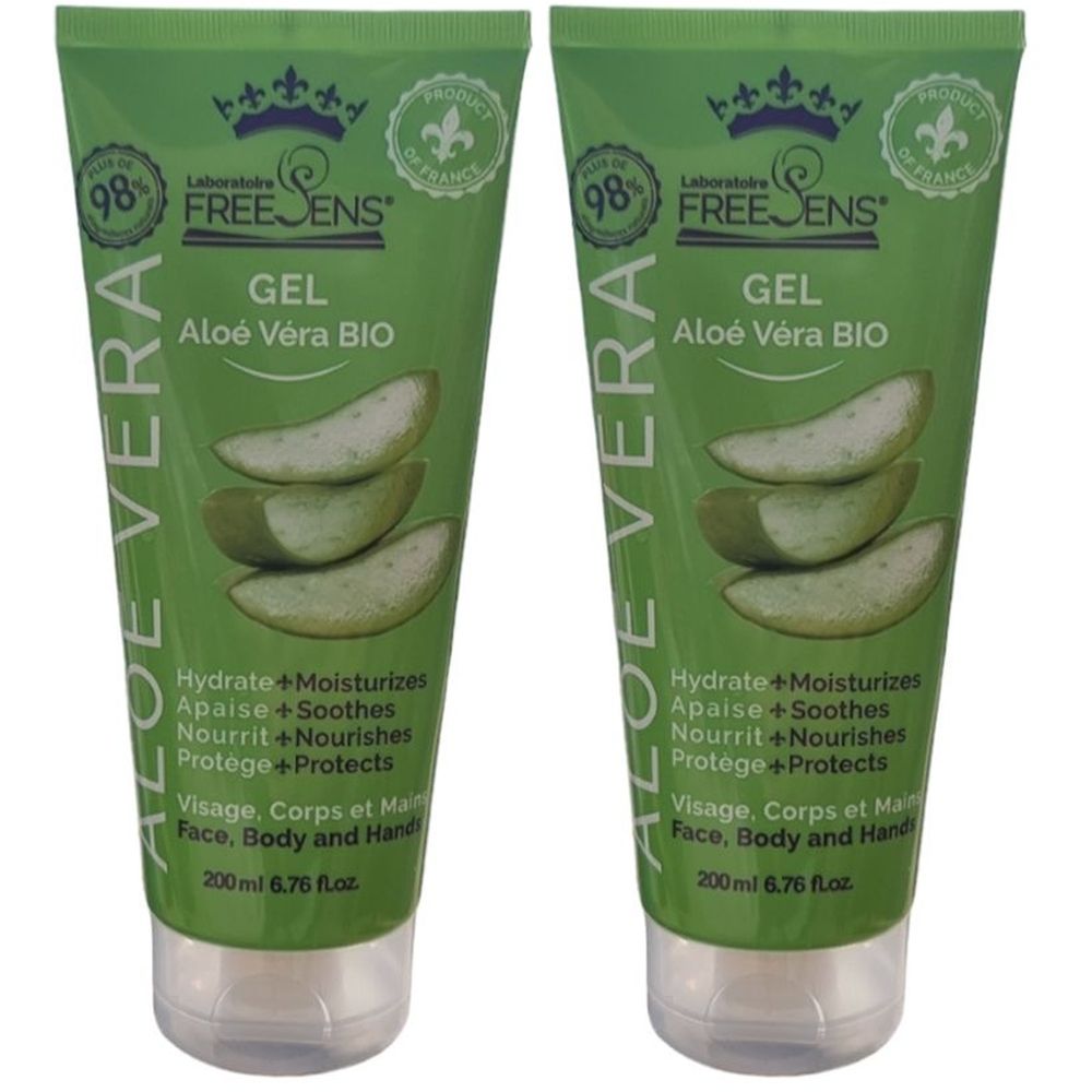 Twee groene tubes Freesens Gel Aloe Vera Bio. Opschrift: Aloe Vera, Gel, 98%, hydrateert, beschermt. Met aloë vera schijfjes.