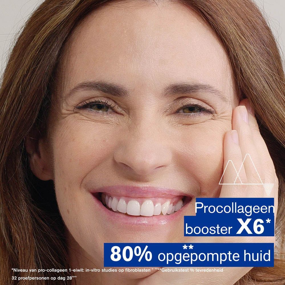 Vrouw met gezicht met crème. Tekst: Procollagene booster X6, 80% opgepompte huid.
