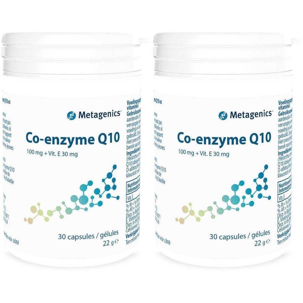 Twee witte potten met etiketten. Op het etiket staat "Metagenics Co-enzyme Q10 100 mg + Vit. E 30 mg".