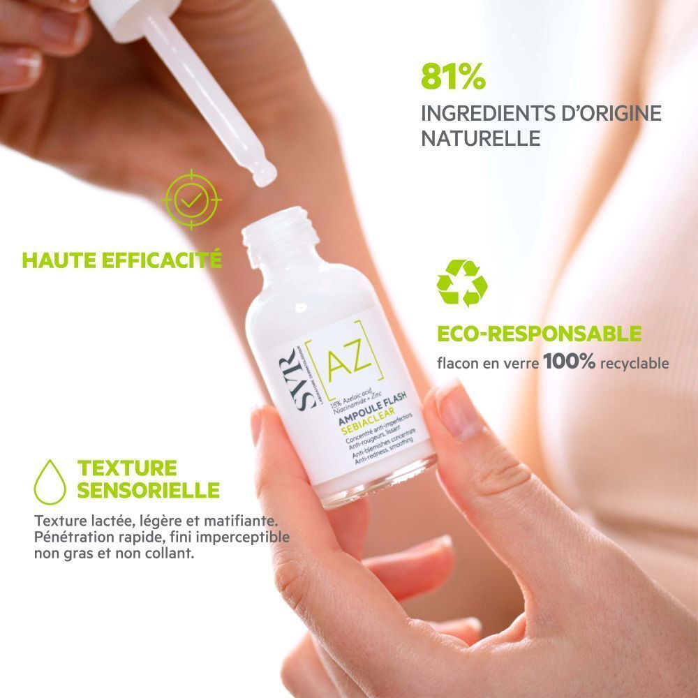 Main tenant un flacon SVR [AZ] Sebiaclear Ampoule Flash. Pipette et texte avec ingrédients et propriétés.