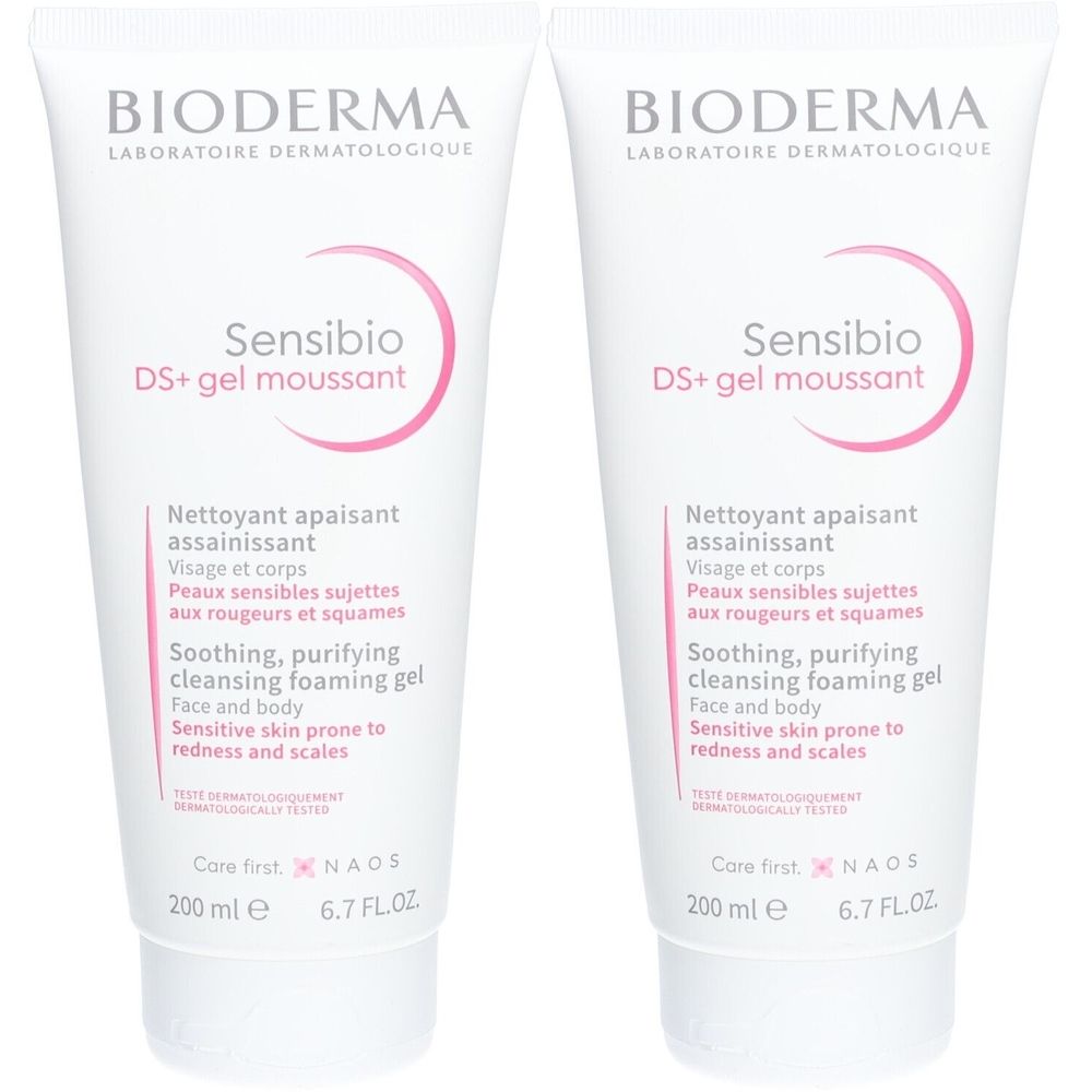 Twee witte tubes. Opschrift BIODERMA, Sensibio DS+ gel moussant. Tekst in het Frans en Engels. Witte dop.