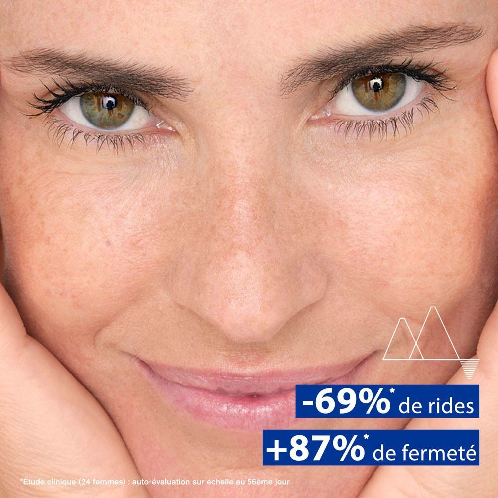 Gros plan d'un visage. Texte: -69% de rides, +87% de fermeté.