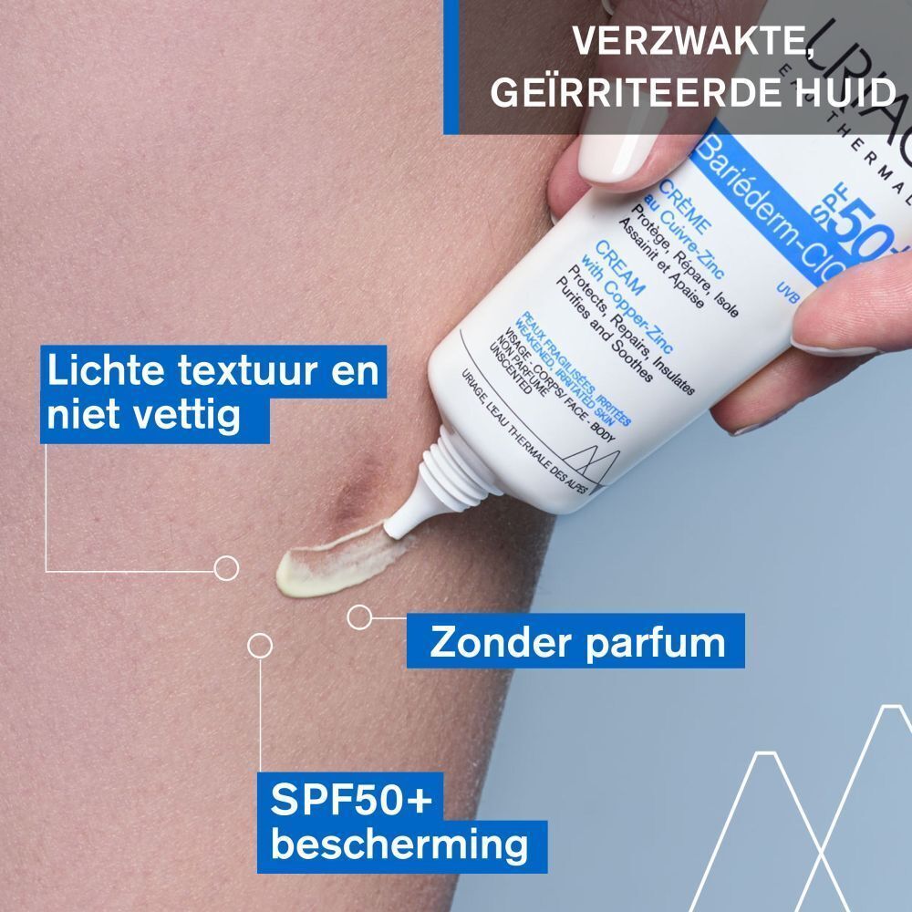 Crème aangebracht op de huid. Tekst: Lichte textuur en niet vettig, SPF50+ bescherming.