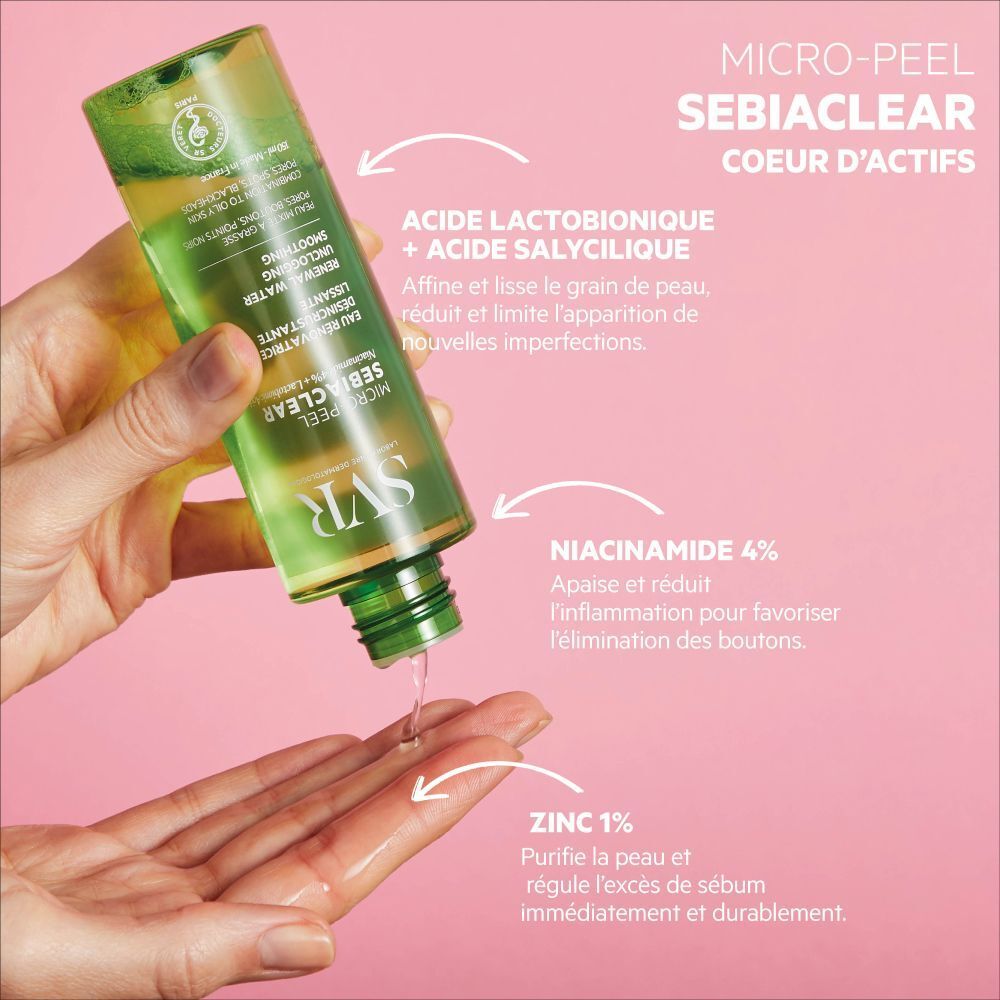 Flacon vert, liquide versé dans la main. Inscription SVR SEBIACLEAR Micro-Peel. Texte: Eau rénovatrice désincrustante lissante.