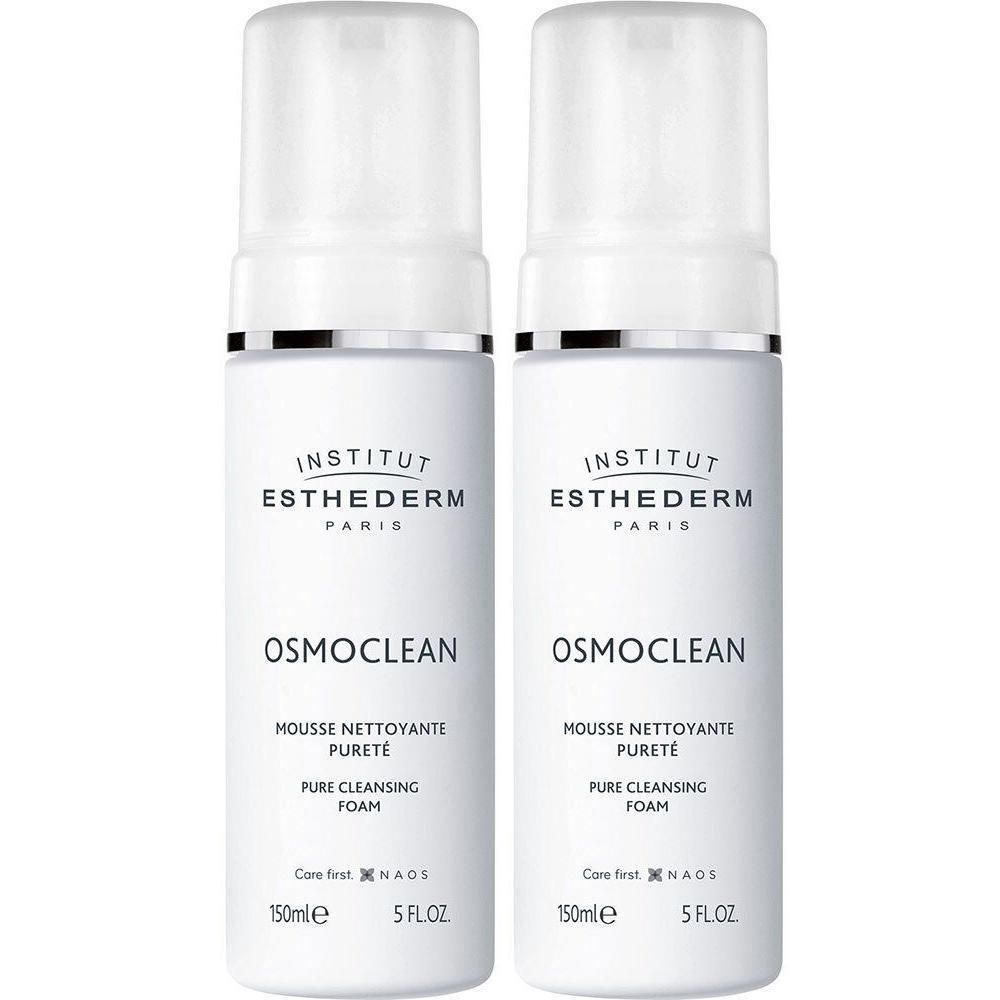 Twee witte flessen met sproeikop. Opschrift: INSTITUT ESTHEDERM PARIS, OSMOCLEAN, Mousse nettoyante pureté, Pure cleansing foam.