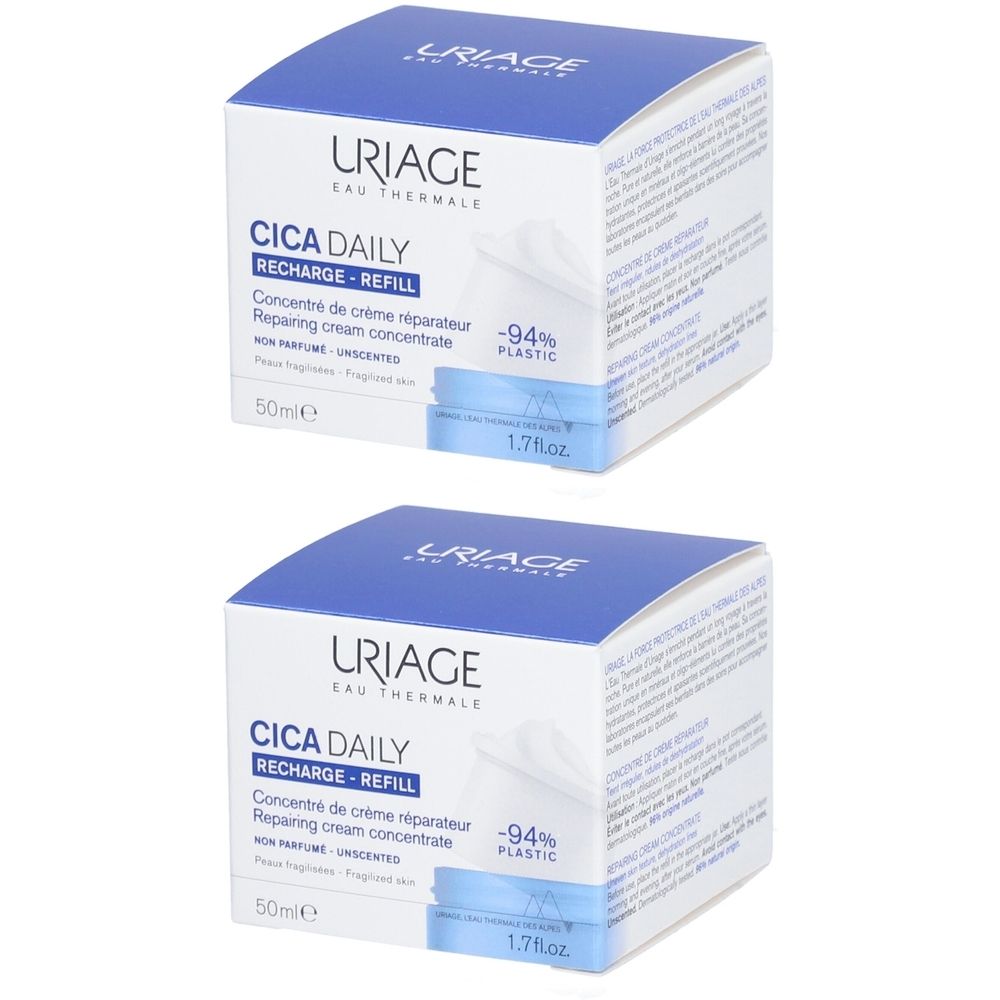 Twee Uriage CICA Daily crèmeverpakkingen. Blauwe deksels, witte dozen. Tekst: CICA Daily, Récharge, 50ml.