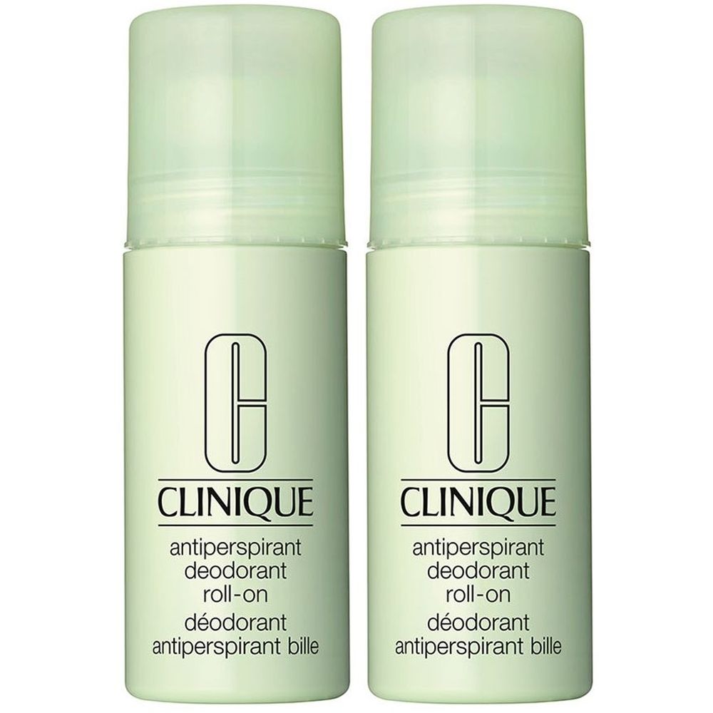 Twee roll-on deodorants. Lichtgroene flacons met lichtgroene doppen. Opschrift: CLINIQUE, Antiperspirant deodorant roll-on.