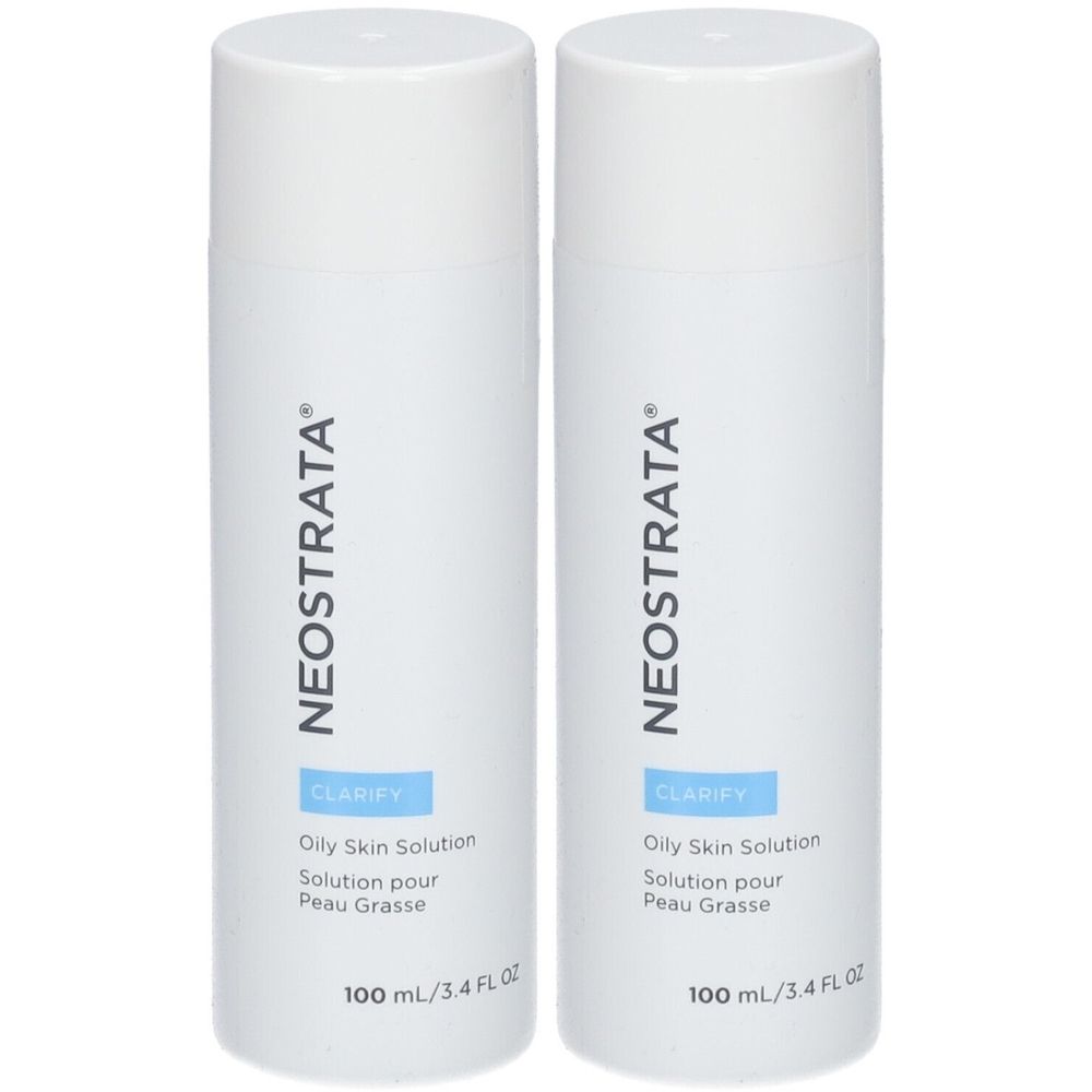 Twee witte flessen met NEOSTRATA. Tekst: Oily Skin Solution, Solution pour Peau Grasse, 100 ml.