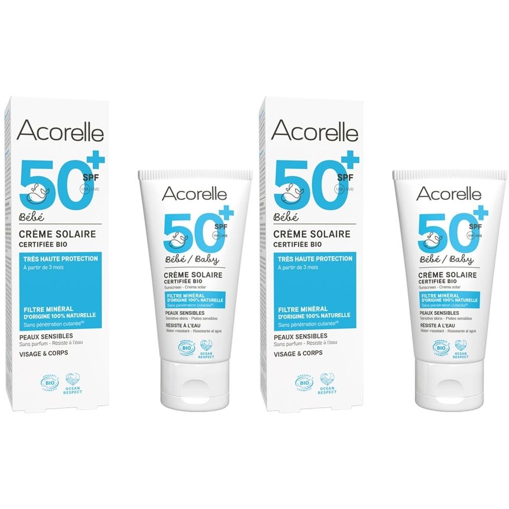 Drie tubes en twee dozen zonnecrème. Opschrift: Acorelle, SPF 50+, Crème Solaire Bébé, gecertificeerd Bio.