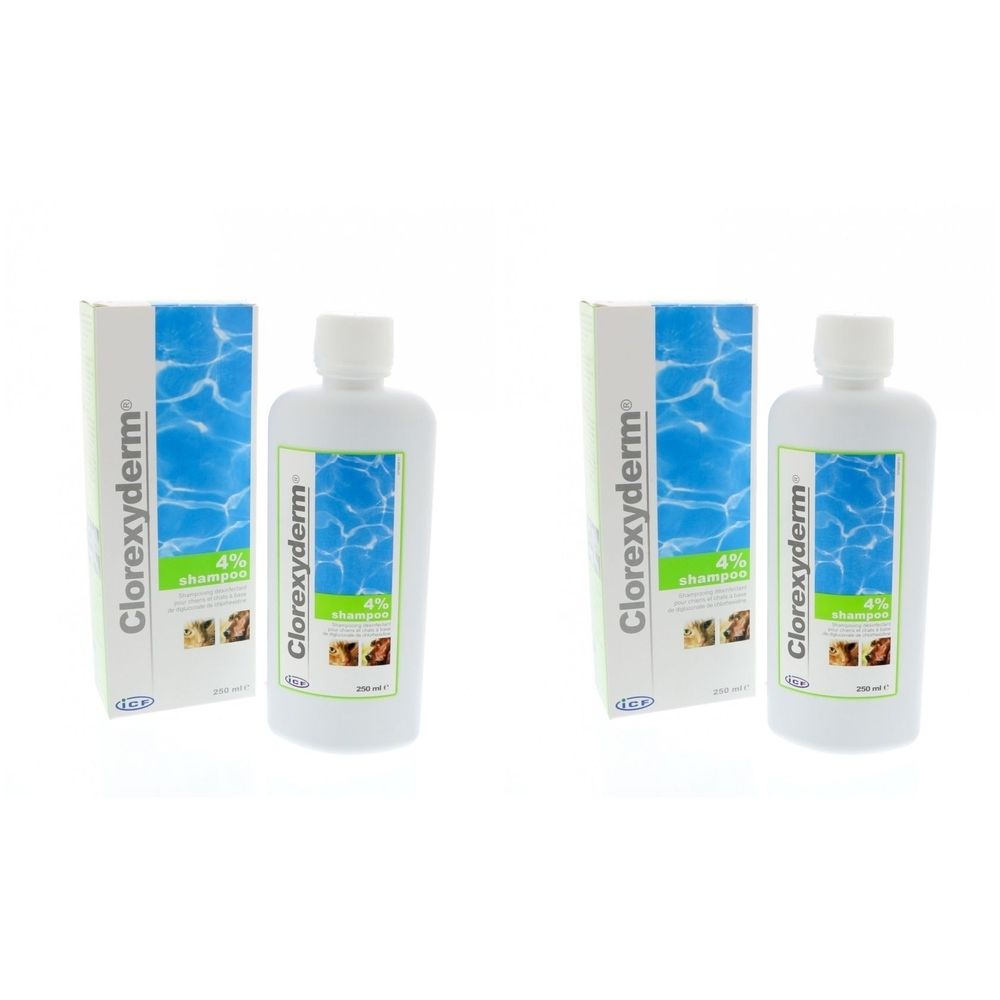 Deux flacons et boîtes de Clorexyderm Shampooing 4%. Flacons blancs avec bouchons blancs. Boîtes bleues et blanches.