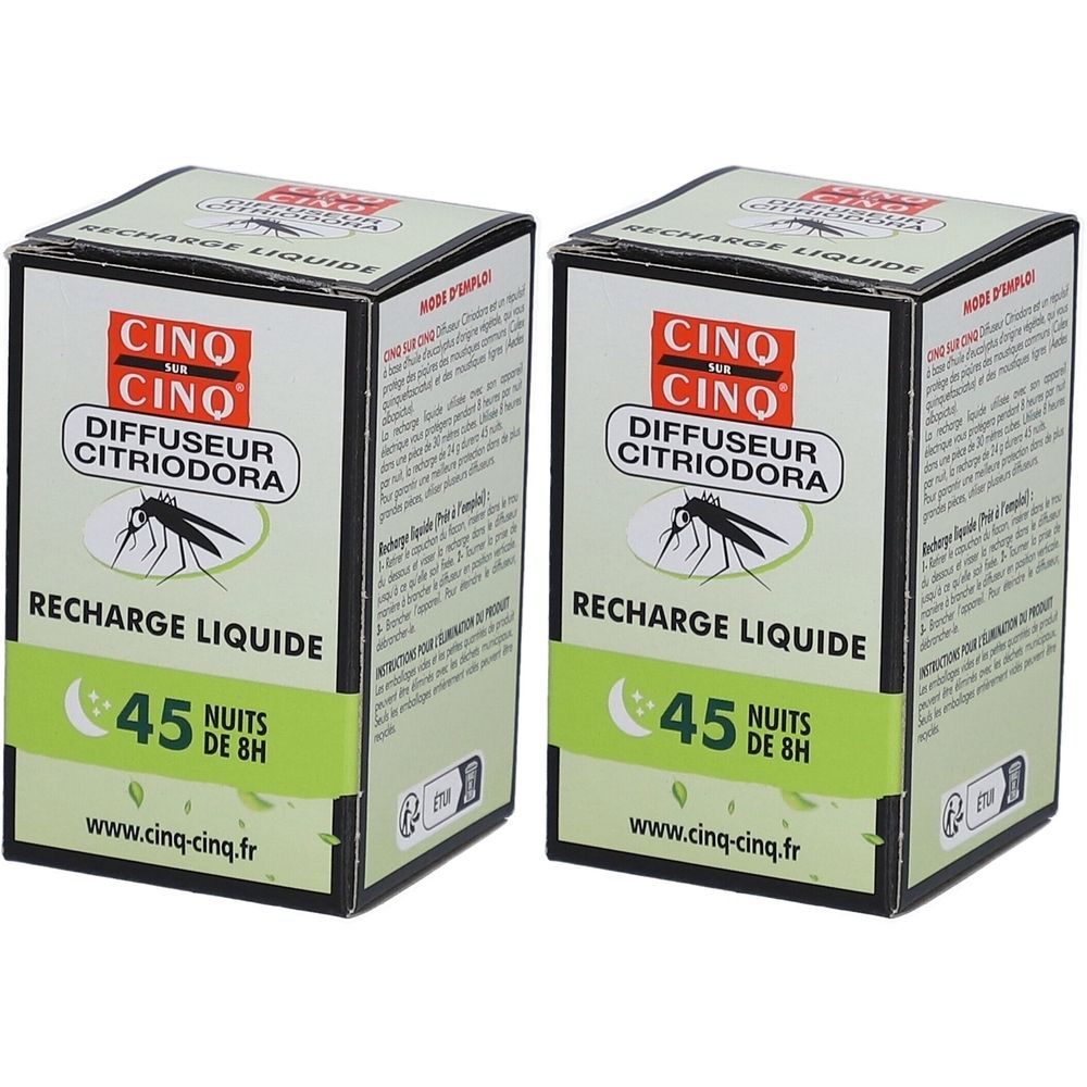 Twee rechthoekige dozen. Opschrift: CINQ SUR CINQ Diffuseur Citriodora, Recharge Liquide. 45 Nuits de 8H. Website.