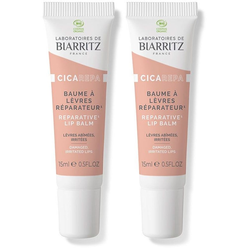 Twee tubes lippenbalsem. Opschrift: Laboratoires de Biarritz, CicaRepa, Baume à Lèvres Réparateur, 15ml.