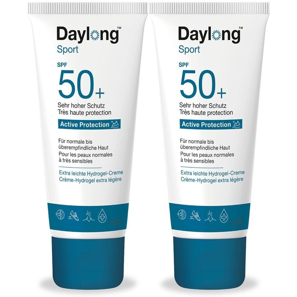 Deux tubes de Daylong Sport Crème Hydrogel SPF50+. Tubes blancs avec bouchon bleu. Texte: SPF 50+, Active Protection, pour peaux sensibles.