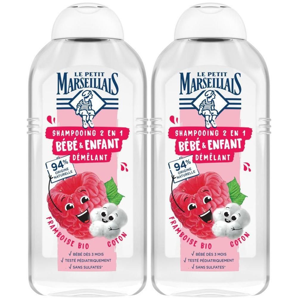 Deux flacons de shampooing. Inscription: Le Petit Marseillais, Shampooing 2 en 1 Bébé & Enfant Démêlant, Framboise Bio & Coton.