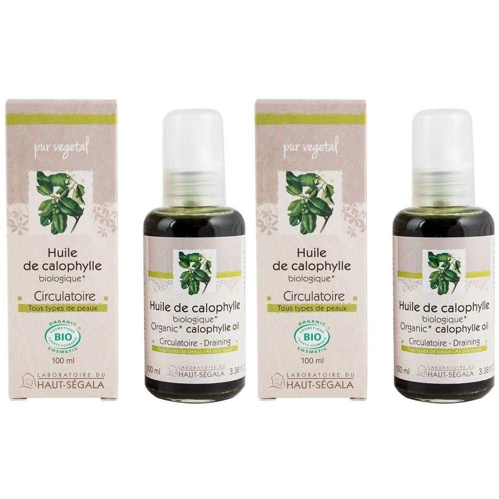 Drie flessen en verpakkingen. Opschrift: Huile de calophylle biologique, Circulatoire, BIO-certificering. Laboratoire du Haut-Ségala.