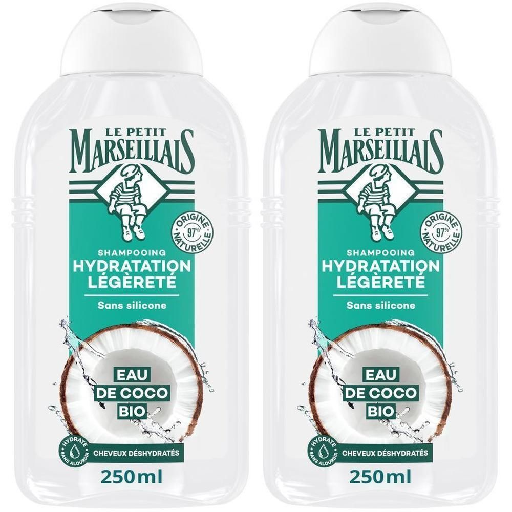 Twee flessen Le Petit Marseillais Hydraterende Shampoo met biologisch kokoswater.