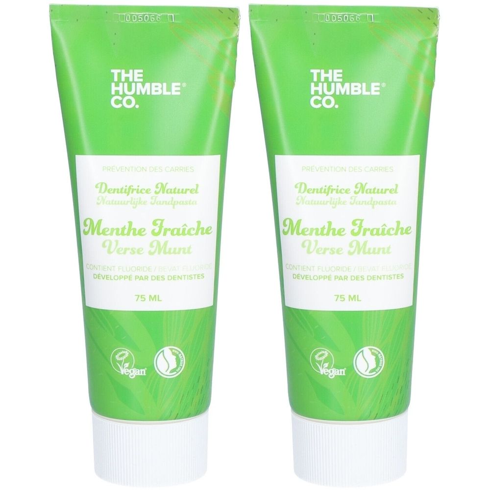 Twee groene tubes THE HUMBLE CO. Tandpasta Verse Munt, elk 75 ml.