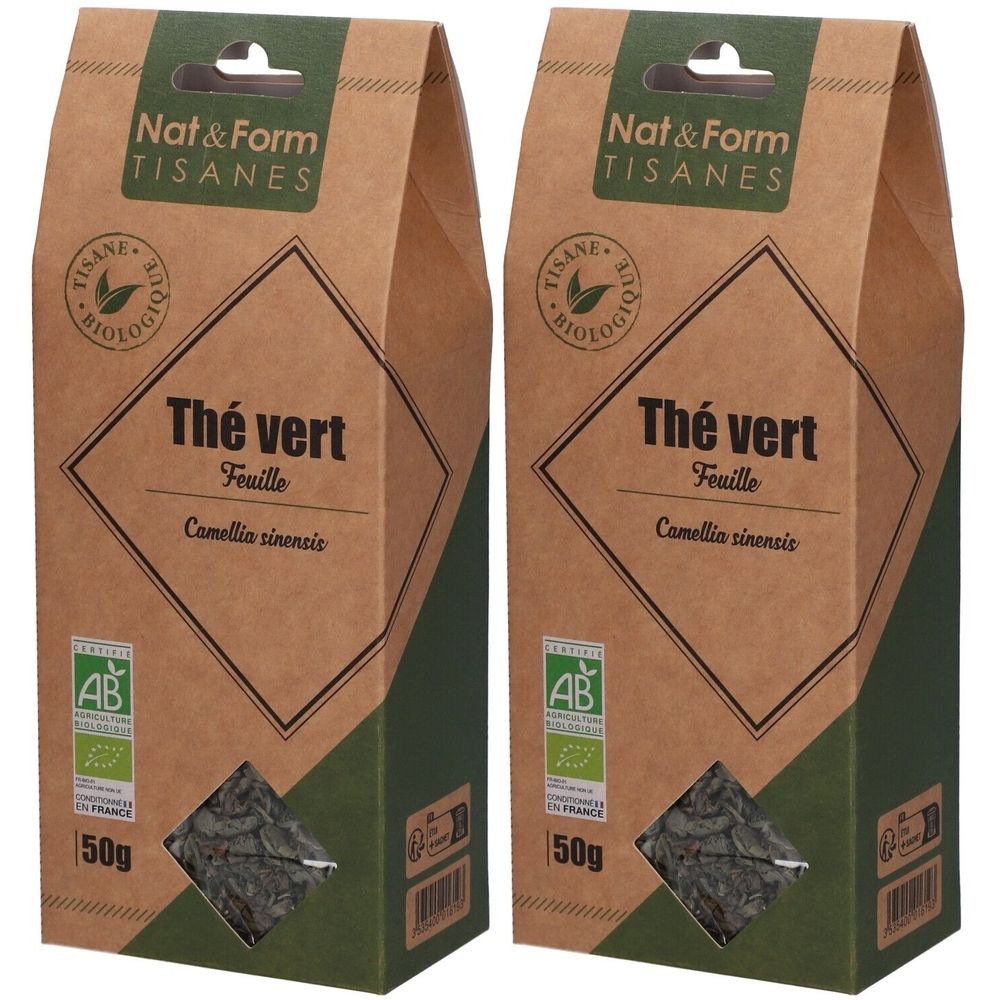 Deux paquets de thé vert bio Nat&Form, 50g chacun.