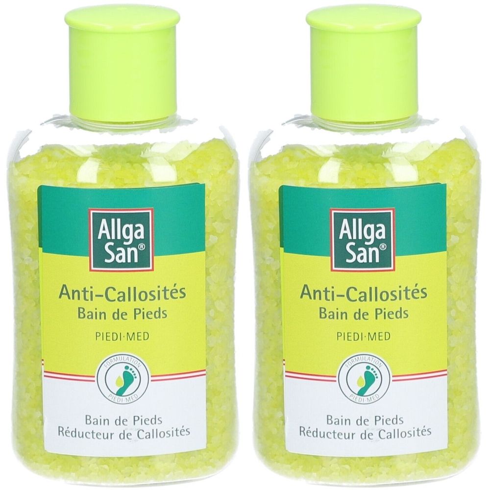 Twee flessen met groene inhoud en lichtgroene dop. Labels met tekst: Anti-Callosités, Bain de Pieds, PIEDI-MED.