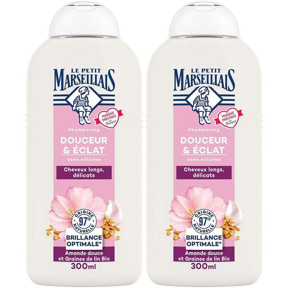 Twee flessen Le Petit Marseillais Shampooing Douceur & Éclat Amande Douce et Lin.