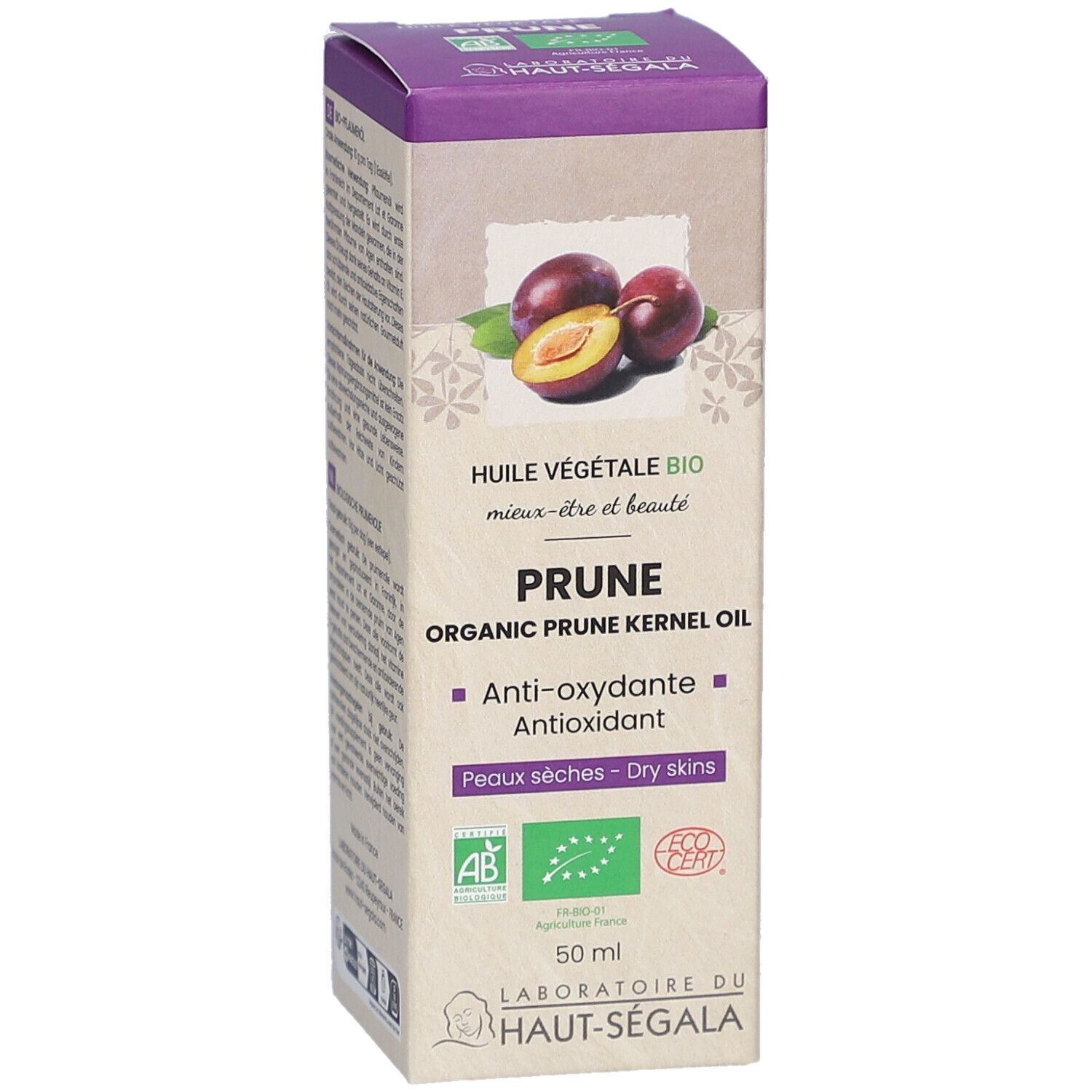 Verpakking met afbeelding van pruimen. Opschrift: PRUNE, Organic Prune Kernel Oil. Certificeringen: AB, Bio, Ecocert.