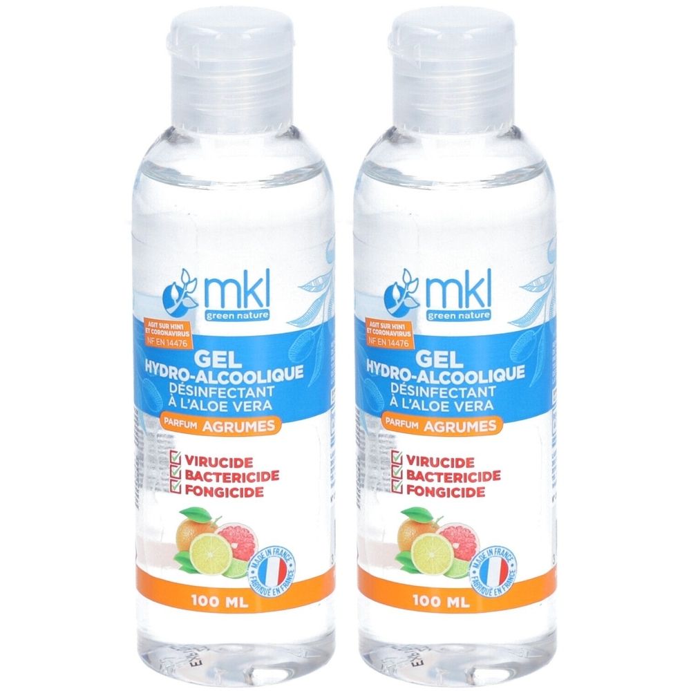 Deux flacons de MKL Green Nature Gel Hydro-Alcoolique Agrumes. Liquide clair dans des flacons transparents avec étiquettes bleues et blanches. Drapeau français.