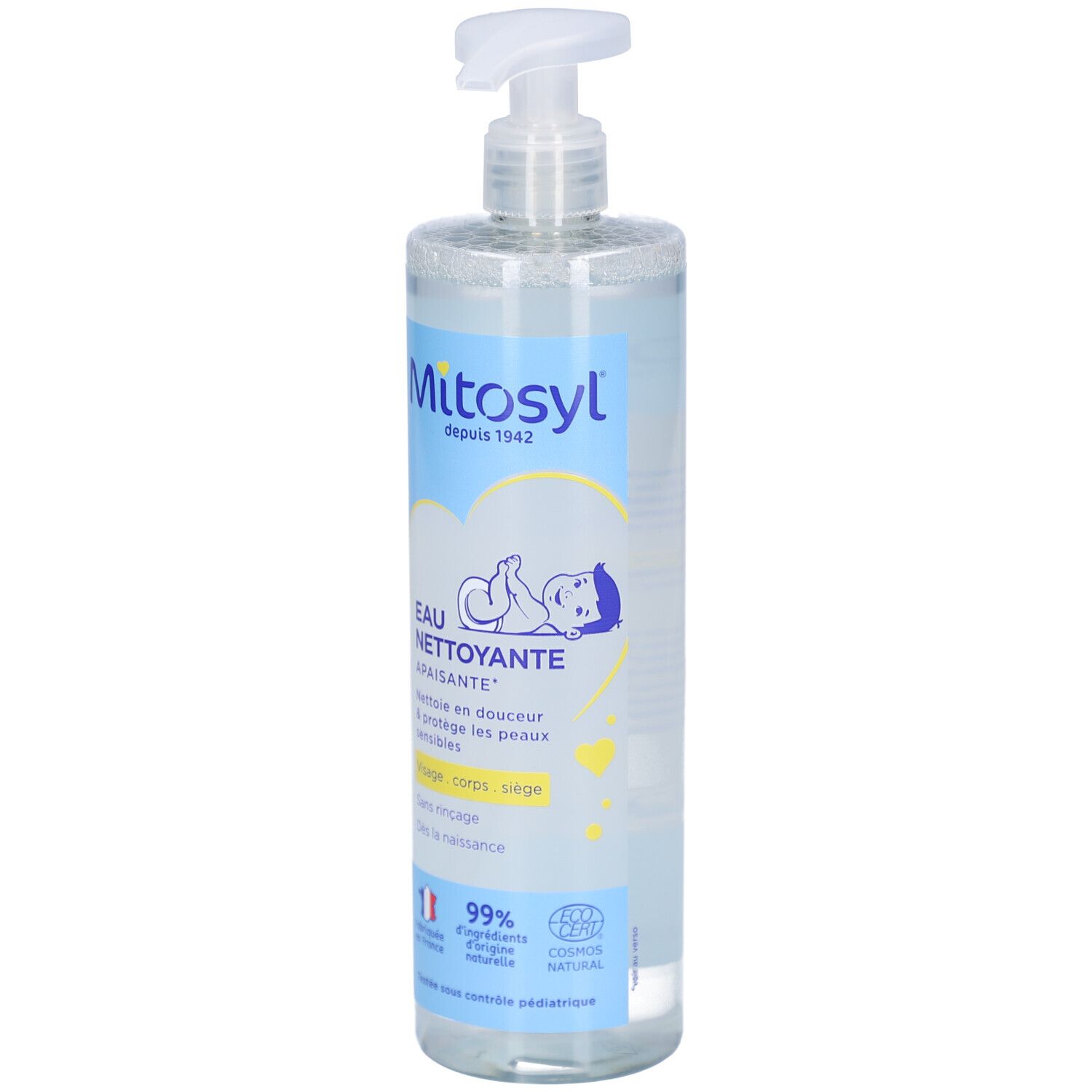 Fles met pomp. Opschrift: Mitosyl, Eau Nettoyante Apaisante. Bevat 99% ingrediënten van natuurlijke oorsprong. Voor gezicht, lichaam, luierzone.