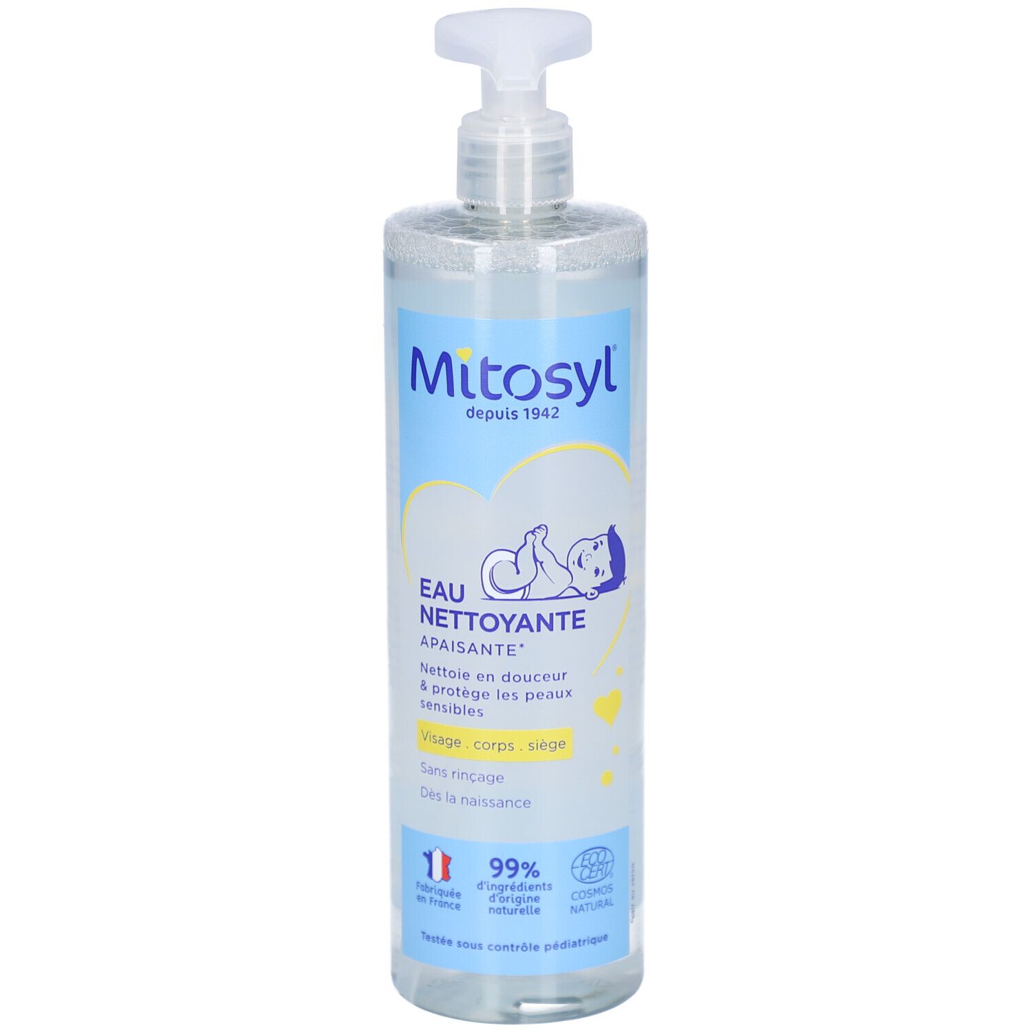 Fles met pomp. Opschrift: Mitosyl, Eau Nettoyante Apaisante. Bevat 99% ingrediënten van natuurlijke oorsprong. Voor gezicht, lichaam, luierzone.
